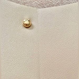 Cute tan vegan leather purse